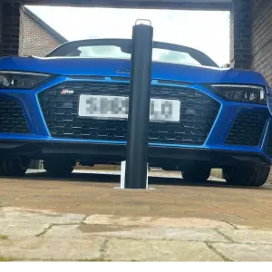 bollards