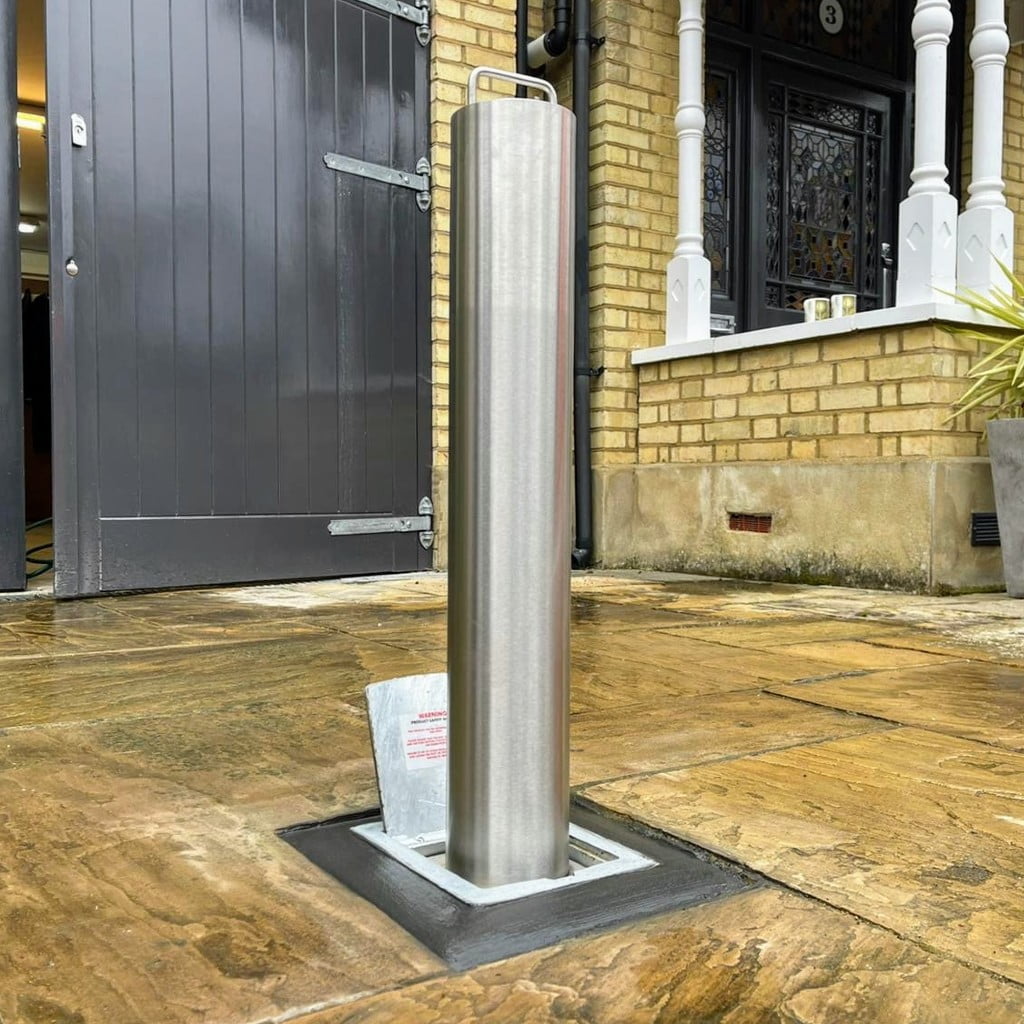 bollards