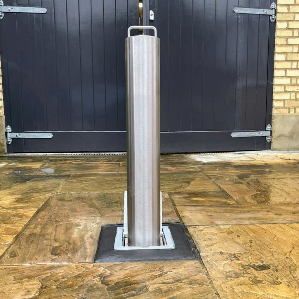 bollards