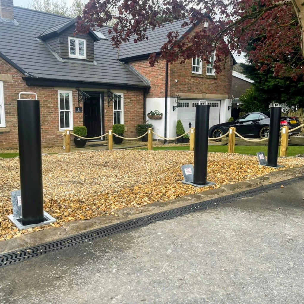 bollards