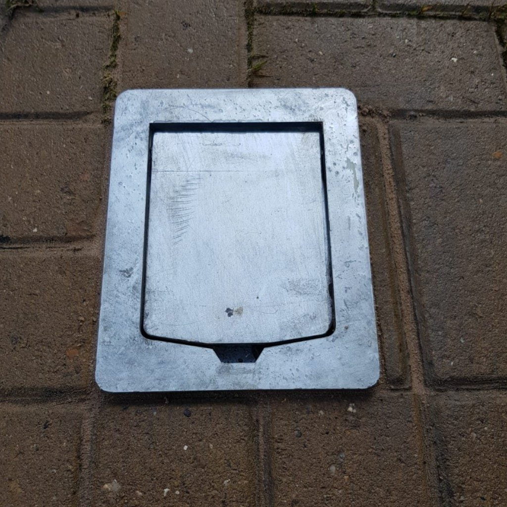 bollards