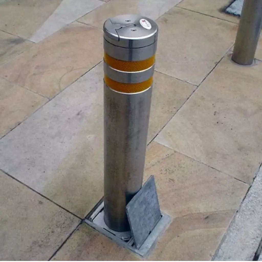 bollards