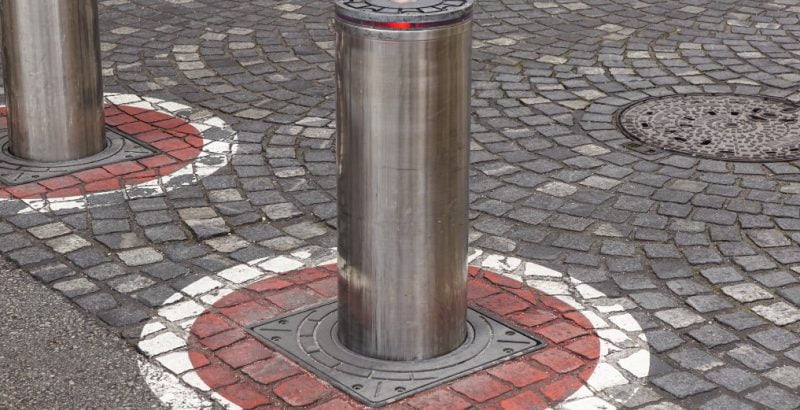 automatic-bollards