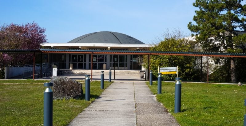 school barrier