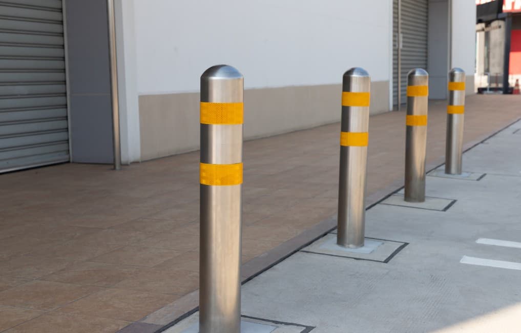 bollard-security