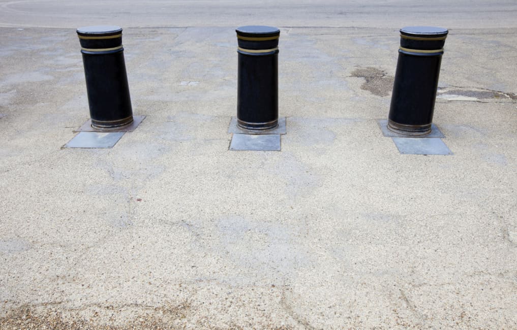 bollards