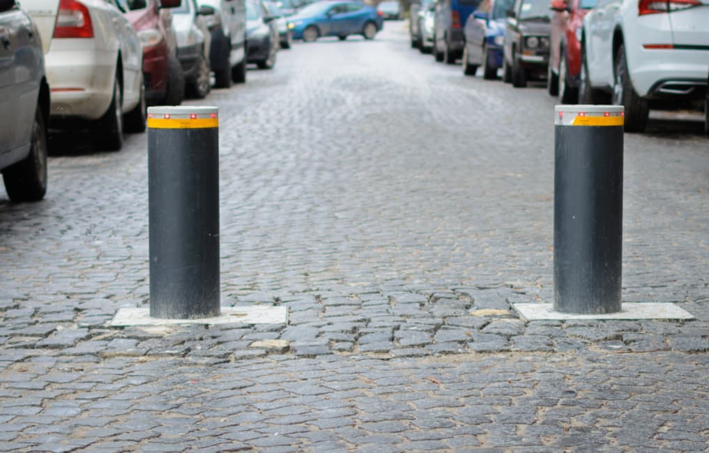 Electric Bollard
