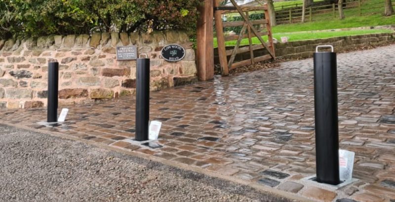 R14 LA 670 Telescopic bollard