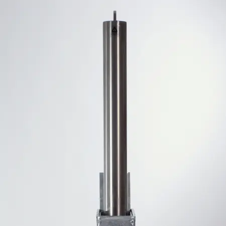 Retractapost 500 - Stainless Steel Telescopic Bollard (Padlockable)