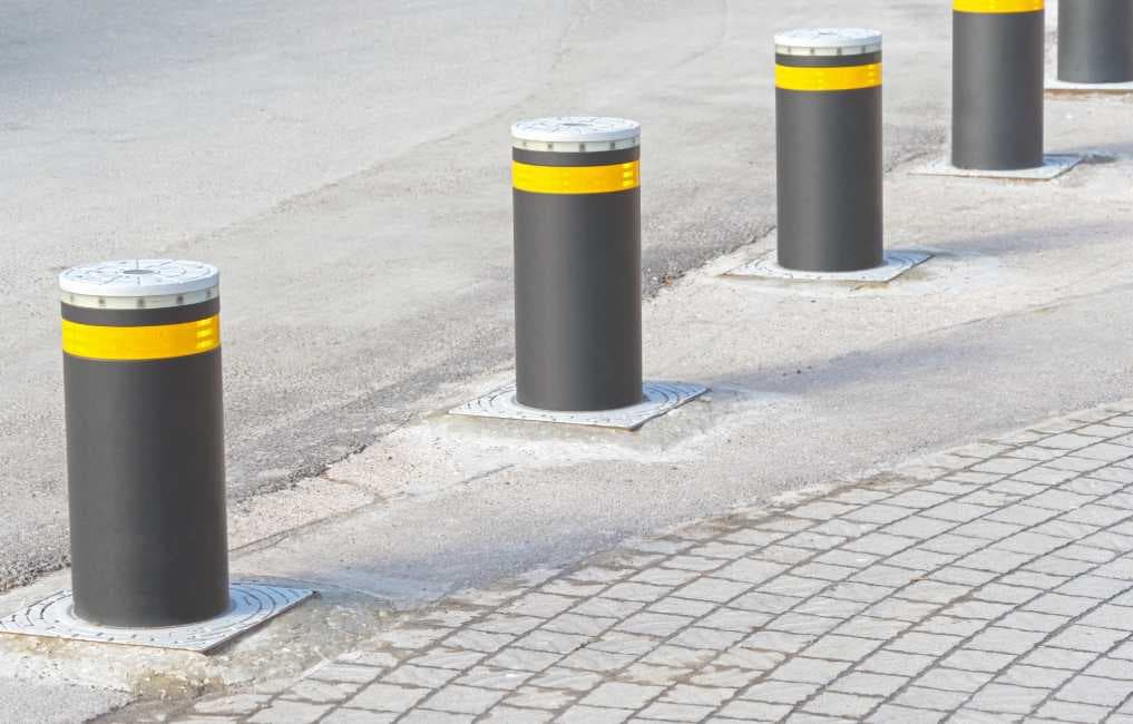 automatic bollards
